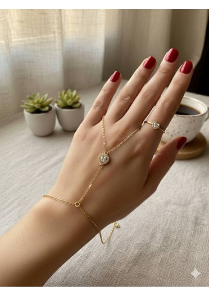 Kadın Işıltılı Kalp Görünümlü Şahmeran