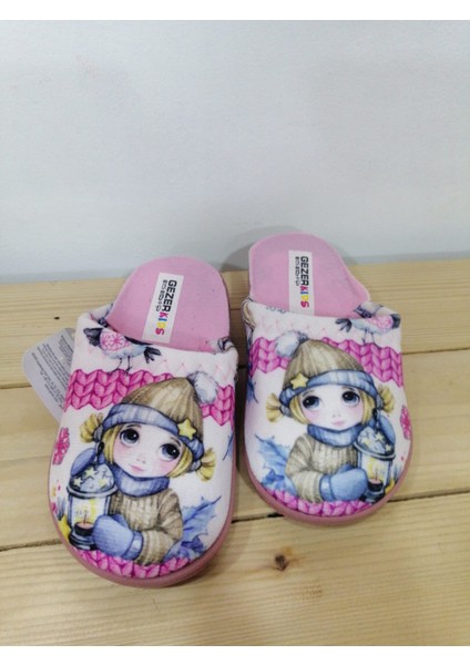 Yeni Sezon Kışlık Rahat Taban Kız Çocuk Ev Terliği