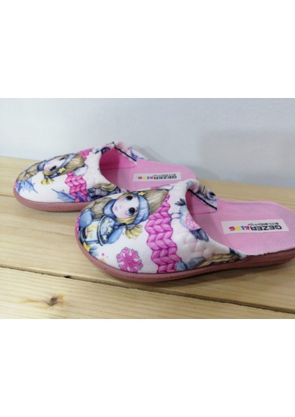 Yeni Sezon Kışlık Rahat Taban Kız Çocuk Ev Terliği modelleri