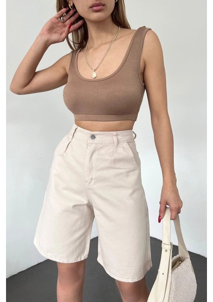 Çift Cepli Bermuda Denim Şort fırsatları