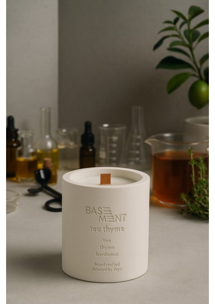 : Tea Thyme : % 100 Soya Beton Mum (Kekiki Siyah Çay, Bergamot)