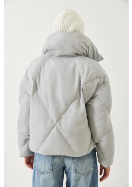 Premium Kadın Şişme Mont modelleri