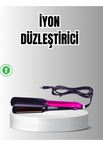 Profesyonel Iyon Teknolojili Saç Düzleştirici – 220°C Hızlı Isınma ve LED Ekranlı Tasarım