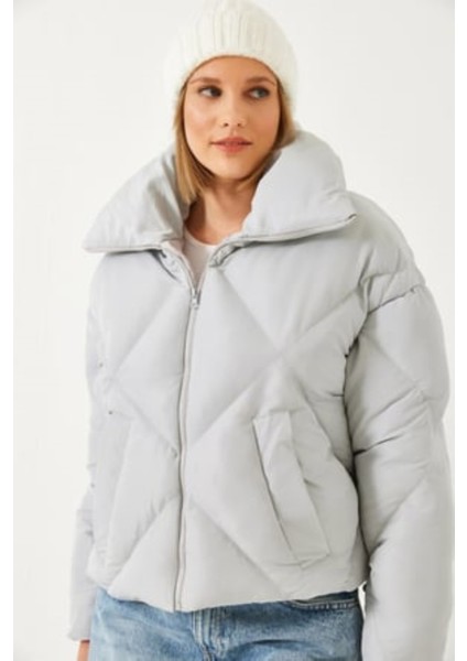 Premium Kadın Şişme Mont fiyatları