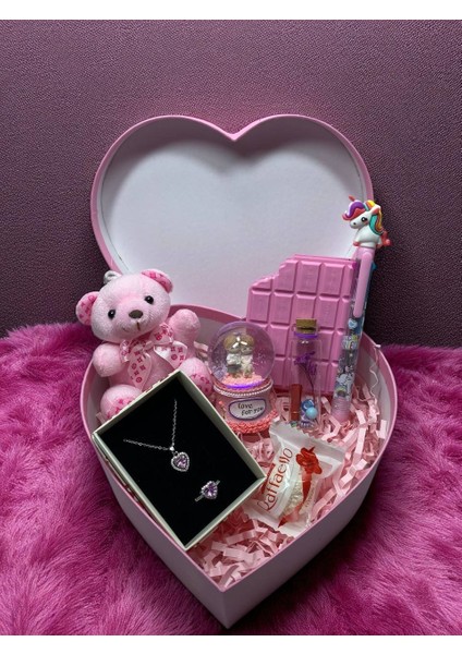 Sevgiliye Hediye, Pembe Kalp Hediye Kutusu, Kolye, Bileklik, Yüzük, Kar Küresi, Özel Hediye fiyatları