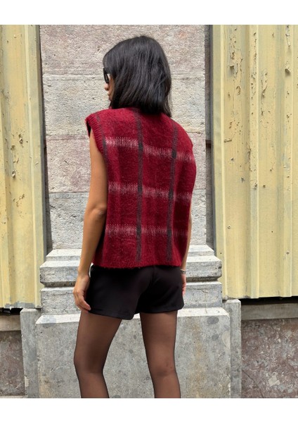 Kadın Bordo Ekose Oversize Triko Yelek