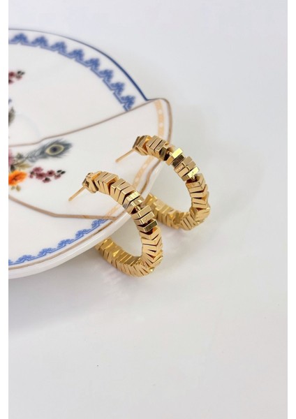 Segmenta No:1 Çelik Küpe