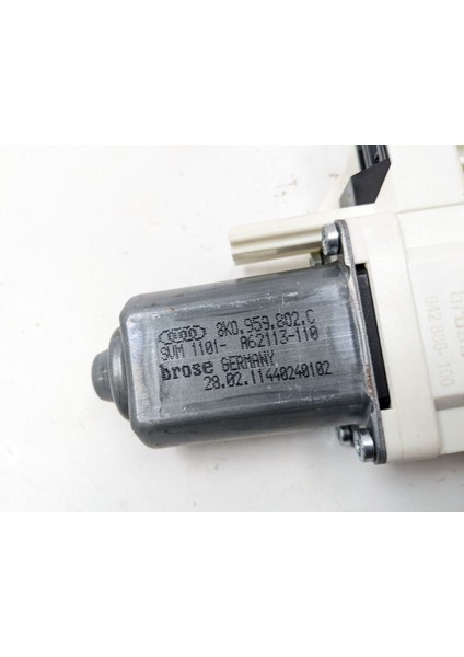 A1 2011-2018 Ön Sağ Cam Kaldırma Indirme Motoru Motor 8K0959802C modelleri