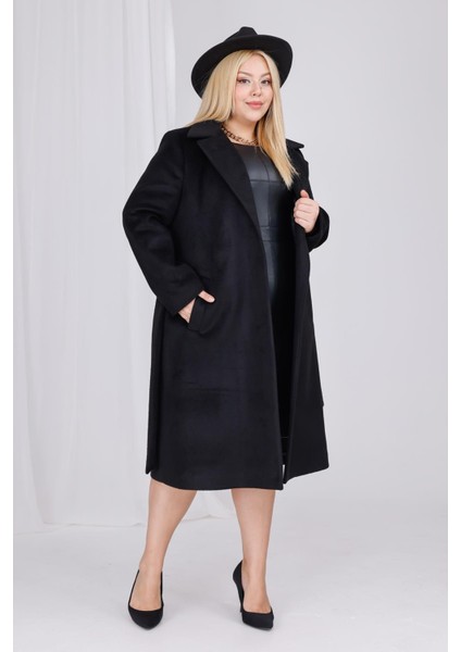 Kadın Siyah Yün Kaşe Kemer ve Astar Detay Büyük Beden Kaban modelleri