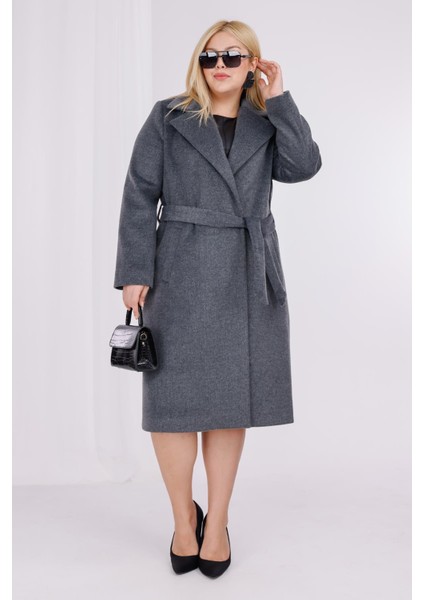 Kadın Gri Yün Kaşe Kemer ve Astar Detay Büyük Beden Kaban modelleri