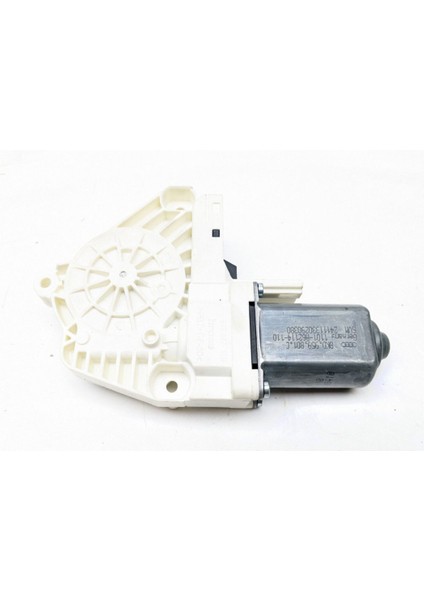 A1 2011-2018 Ön Sol Cam Kaldırma Indirme Motoru Motor 8K0959801C