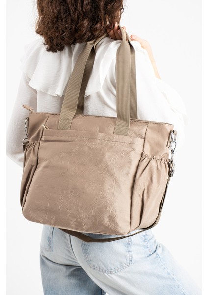 Kadın Büyük Boy 4 Bölmeli Suya Dayanıklı Paraşüt Kumaş Çapraz ve Omuz Askılı Çanta 7004 modelleri
