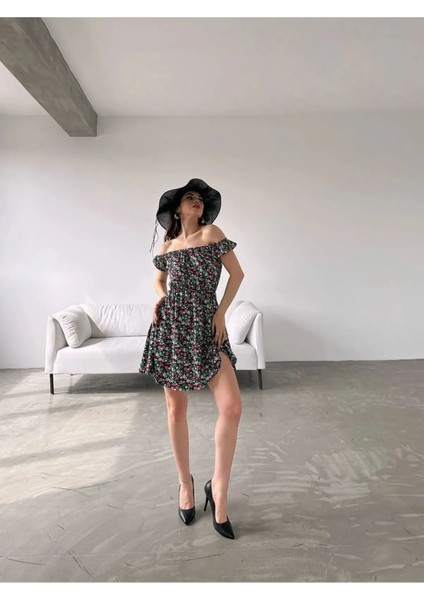 Madonna Yaka Çiçek Desenli Elbise