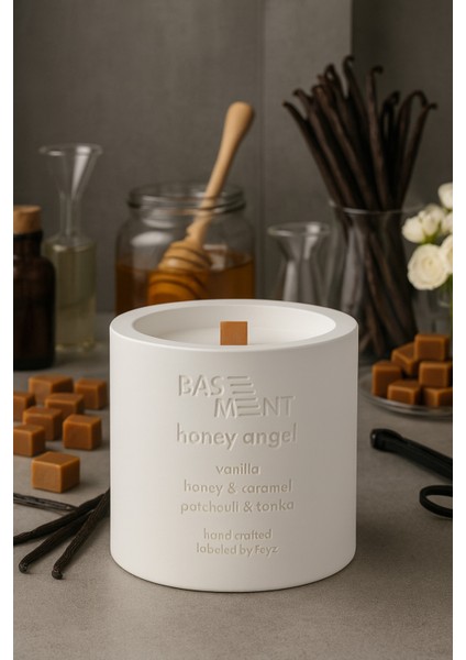 : Honey Angel : % 100 Soya Beton Mum (Vanilya, Karamel, Bal, Paçuli, Tonka)