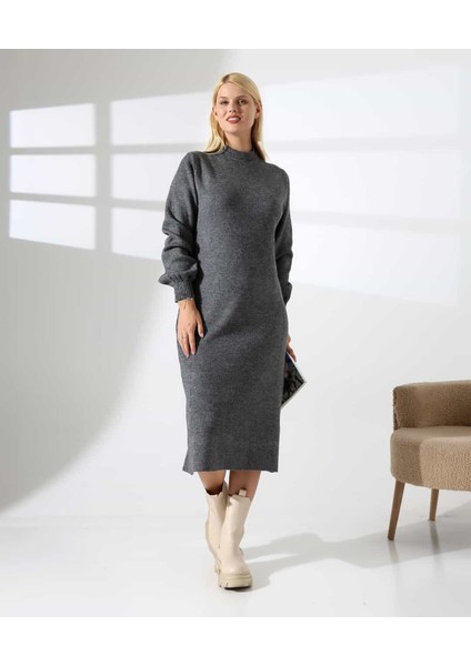 Yüksek Yaka Midi Örme Triko Elbise