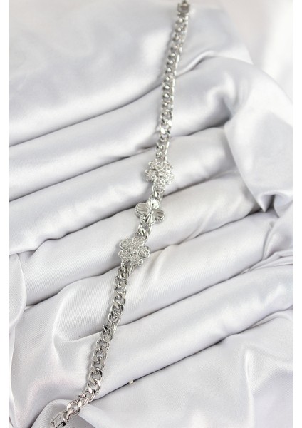 Pirinç Zirkon Taşlı Yonca Model Gümüş Renk Kadın Bileklik - Lisinya fiyatları