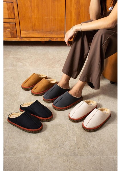 Içi Tüylü Şeritli Bej Yüksek Tabanlı Gondol Kadın Ev Terliği modelleri