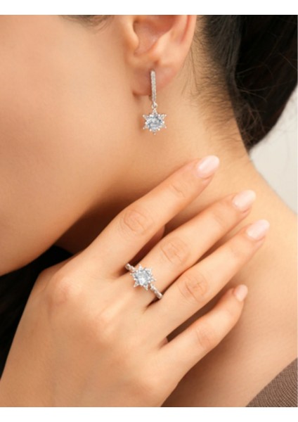 925 Ayar Rodyum Kaplama Zirkon Taşlı Aşk Günesi Gümüş Küpe modelleri