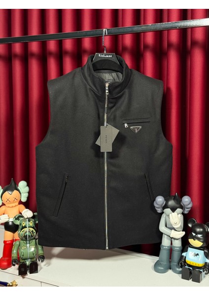 Prd Metal Logo Detaylı Siyah Erkek Kaşe Yelek Kaz Tüyü - Yüksek - Zamansız Tasarım