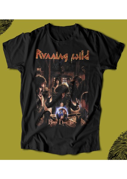 'running Wild - Black Hand Inn' Baskılı 'regular-Fit' Unisex Tişört