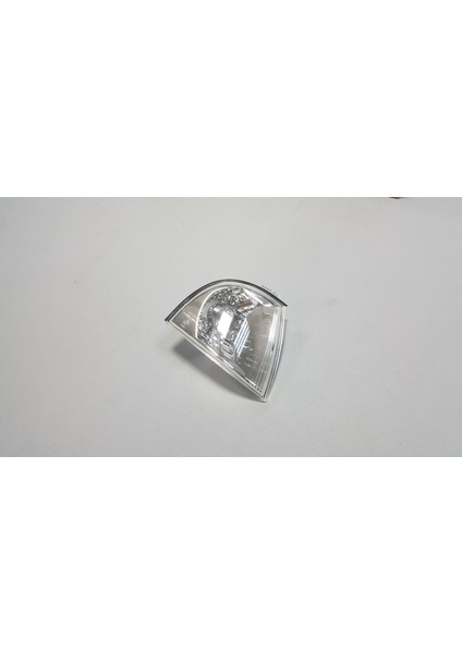 Skoda Octavia A4 1u 2000-2010 Ön Sinyal Şeffaf Sağ Depo modelleri