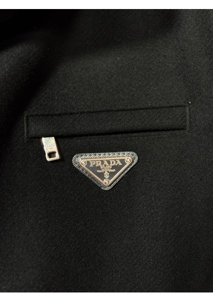 Prd Metal Logo Detaylı Siyah Erkek Kaşe Yelek Kaz Tüyü - Yüksek - Seçkin Koleksiyon fırsatları