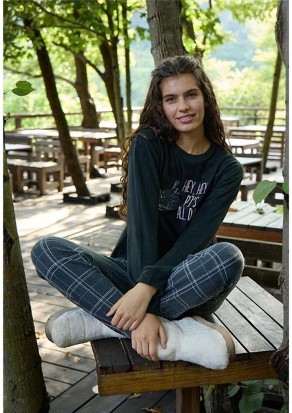Kadın Bisiklet Yaka Termal Pijama Takımı 30054S- 1 Adet