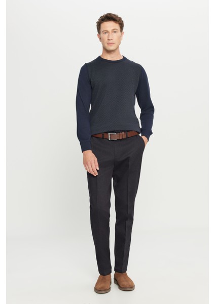 Pamuklu Standart Fit Normal Kesim Bisiklet Yaka Desenli Triko Kazak fiyatları