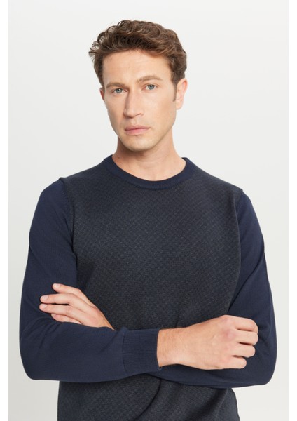 Pamuklu Standart Fit Normal Kesim Bisiklet Yaka Desenli Triko Kazak fırsatları