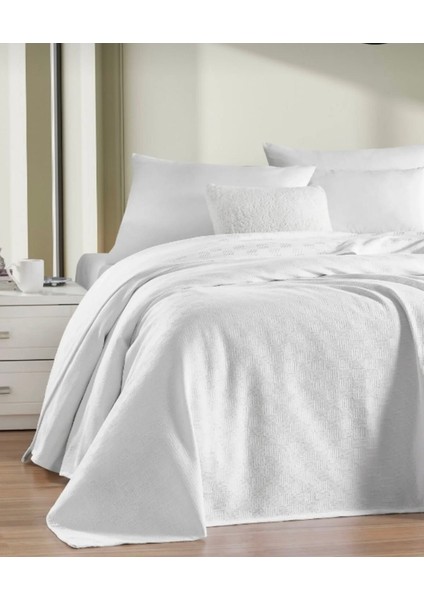 %100 Pamuk Tek Kişilik Pike – Yumuşak, Nefes Alan Kumaş – 150X230 cm modelleri