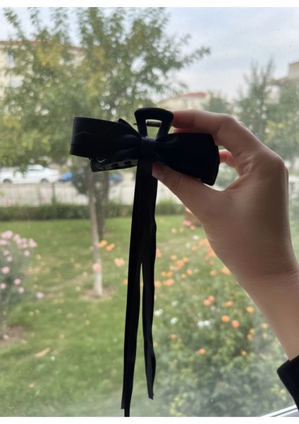 Siyah Renk Kurdele Model Toka