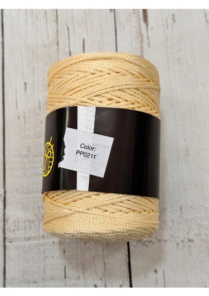 Polyester Makrome No:4 200 gr Akgümüş Clup fiyatları