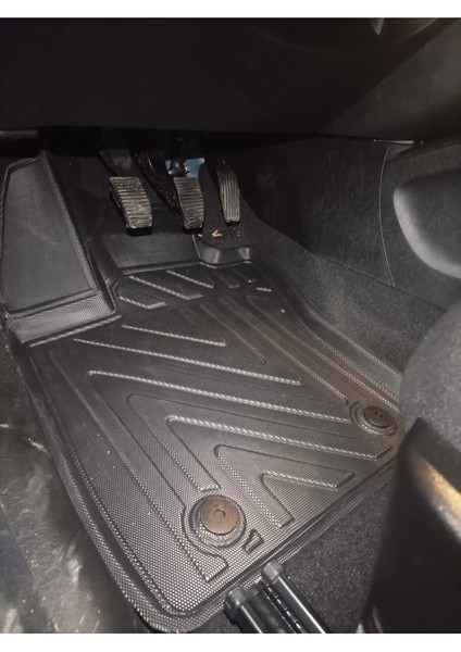 Fiat Egea Cross 2020+ 4d Araca Özel Havuzlu Paspas Takımı (Karbon)