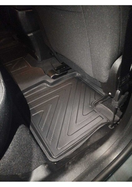 Fiat Egea Cross 2020+ 4d Araca Özel Havuzlu Paspas Takımı (Karbon) fırsatları