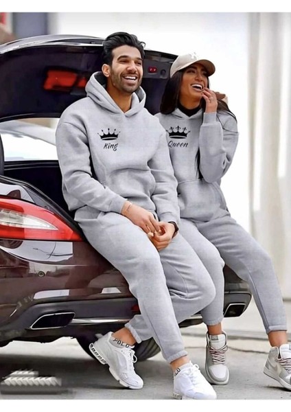 Sevgili Çift Kombini Üç Iplik King ve Queen Baskılı Alt-Üst Eşofman Takımı 2'li Set fiyatları