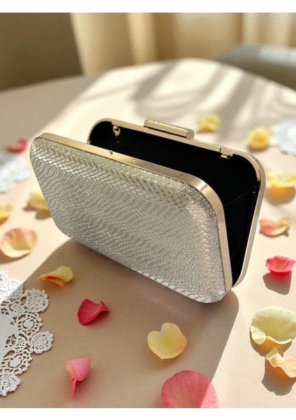 Altın Gold Dore Renk Lazer Yılan Desenli Abiye Çanta Gece Nikah Düğün Nişan Mezuniyet Portföy indirimleri