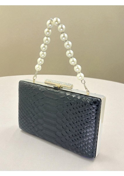 Siyah Renk Anakonda Desenli Mat Şık ve Lüks Kadın Abiye Çanta Düğün Nişan fiyatları