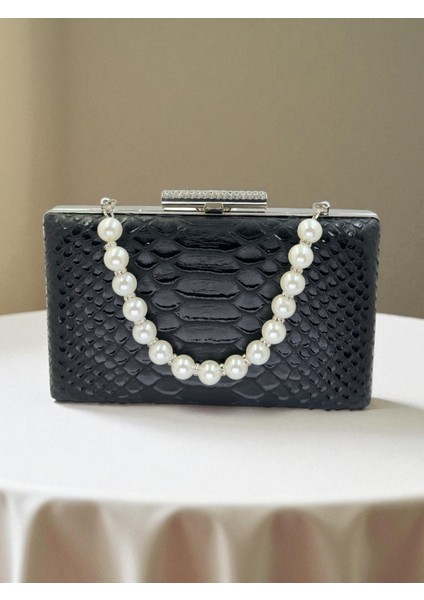 Siyah Renk Anakonda Desenli Mat Şık ve Lüks Kadın Abiye Çanta Düğün Nişan indirimleri