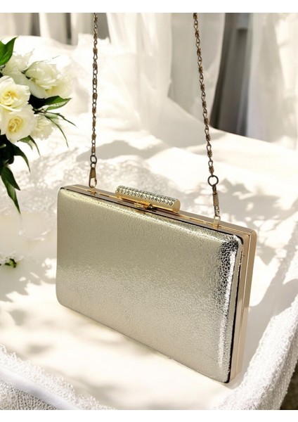 Yeni Model Altın Renk Parlak Desenli Zincir Askılı Kadın Abiye Çanta Düğün Nişan Mezuniyet indirimleri