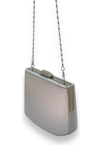 Gümüş Gri Lame Renk Saten Krsital Taşlı Gümüş Detaylı Büyük Boy Metal Saplı Abiye Çanta fırsatları