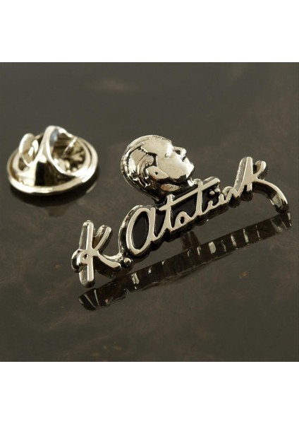 shop Atatürk Imzalı Yaka Rozet-Gümüş Rengi