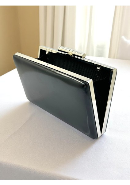 Siyah Renk Mat Cilt Deri Kadın Abiye Çanta Düğün Nişan Mezuniyet modelleri