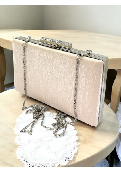 Ten Nude Renk El Izi Yapmayan Simli Saten Kadın Abiye Çanta Düğün Nişan Mezuniyet indirimleri