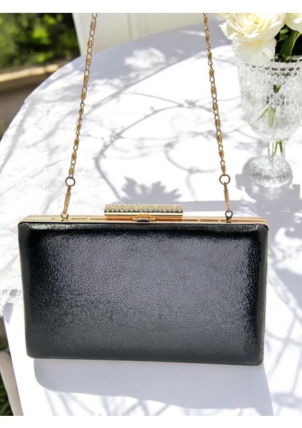 Yeni Model Siyah Renk Parlak Desenli Zincir Askılı Kadın Abiye Çanta Düğün Nişan Mezuniyet fırsatları