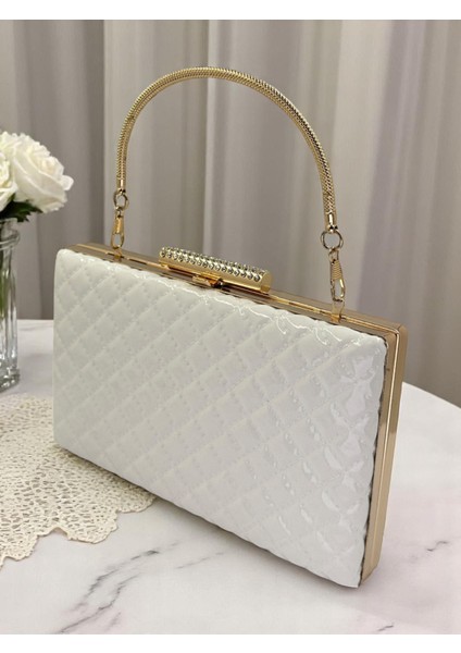 Beyaz Lüks Rugan Metal Saplı Kapitone Desenli Kadın Abye Çanta Düğün Nişan Mezuniyet