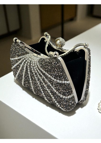 Platin Renk Taşlı Gümüş Detaylı Zincir Askılı Kadın Abiye Mezuniyet Kına Nişan Balo Çantası fırsatları