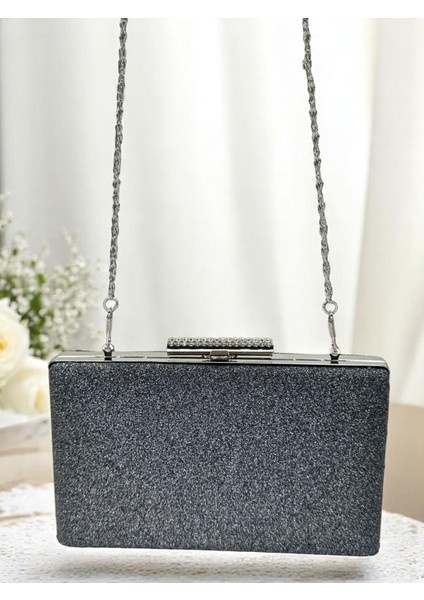 Platin Renk Simleri Dökülmeyen Ithal Kumsim Taş Saplı Kadın Abiye Çanta Düğün Nişan Mezuniyet