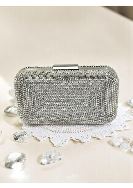 El Yapımı Işçilik Komple Kristal Taşlı Gümüş Gri Lame Renk Kadın Abiye Çanta fırsatları