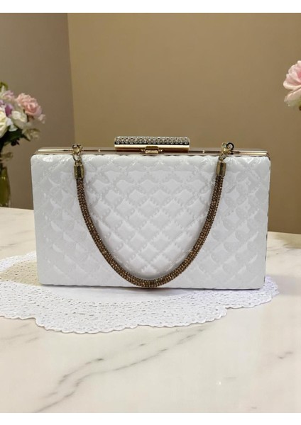 Beyaz Lüks Rugan Taş Saplı Kapitone Desenli Kadın Abye Çanta Düğün Nişan Mezuniyet fırsatları