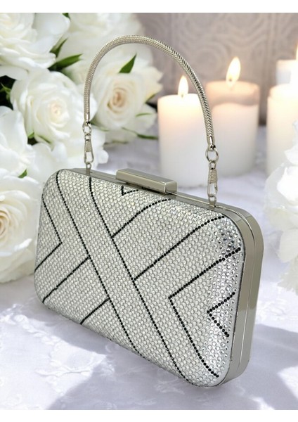Gümüş ve Siyah Taşlı Metal Saplı Kadın Abiye Çanta Düğün Nişan Mezuniyet fiyatları
